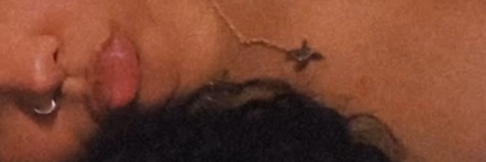 roseeteee's profile banner image