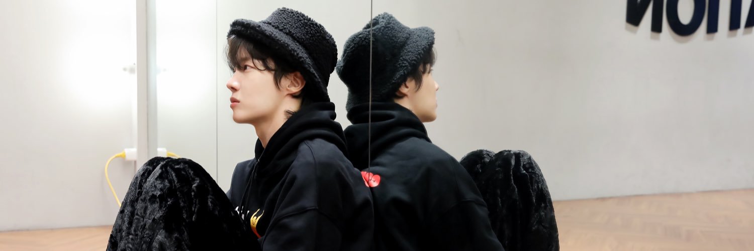 2amgive's profile banner image