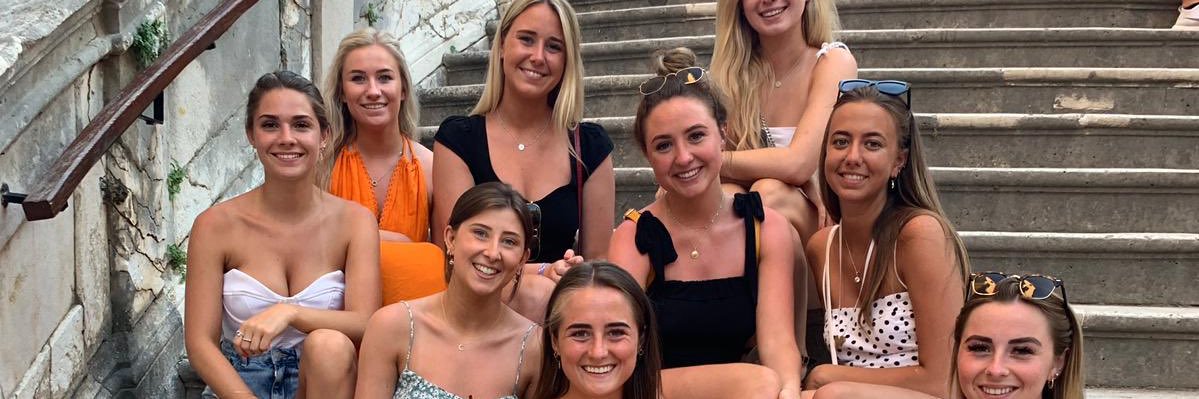 AmyCunningham97's profile banner image