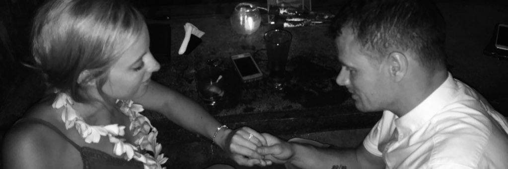 melissa_riv's profile banner image