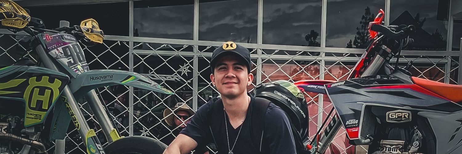 KeinnerRivera's profile banner image