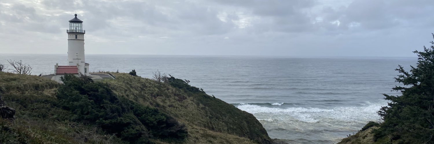 caroline_naw's profile banner image