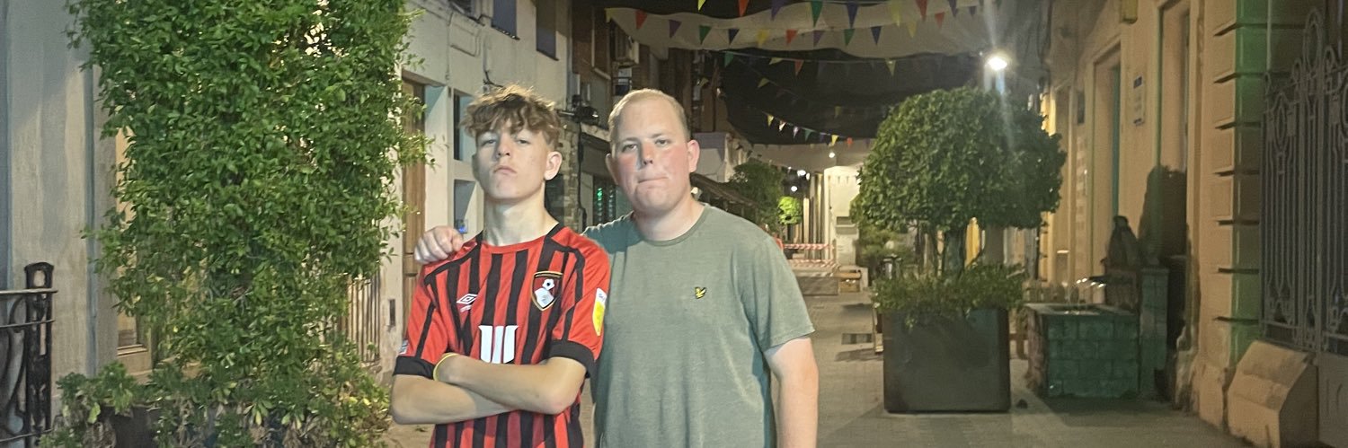 TraversElise's profile banner image