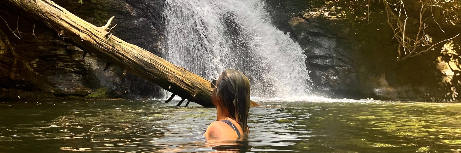 caitnicsmith's profile banner image