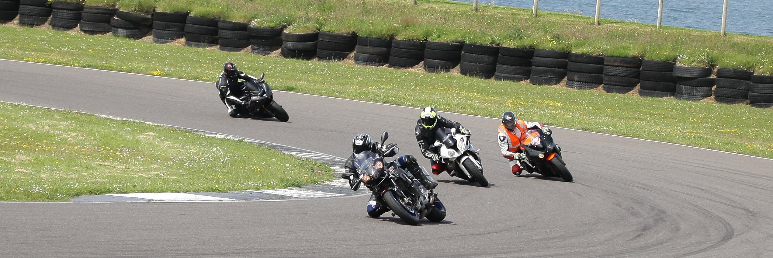 andrewlowndes's profile banner image