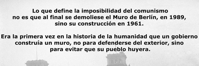 "ESCANDAPETROS" #FUERAPETRO banner