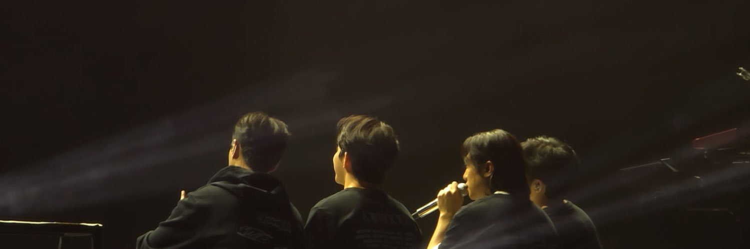 🐘 banner