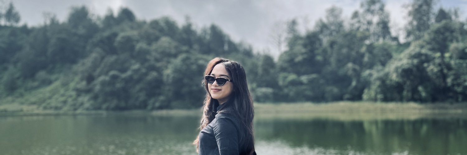 FirnandaNatalia's profile banner image