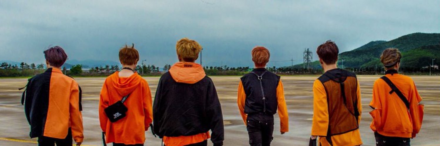 24kGifs's profile banner image