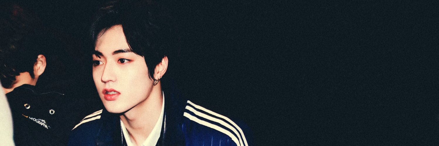 Ro333k2y's profile banner image