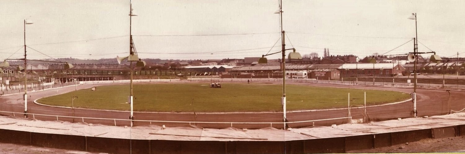 Cradley Heathens banner