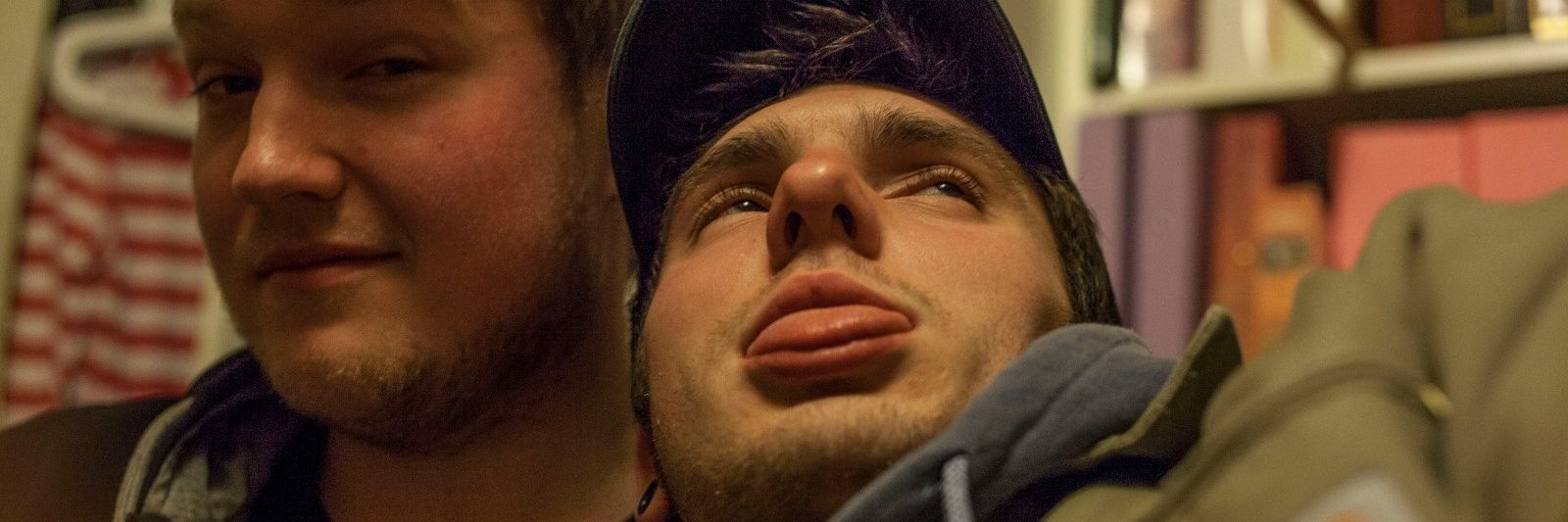 de_merlyn's profile banner image