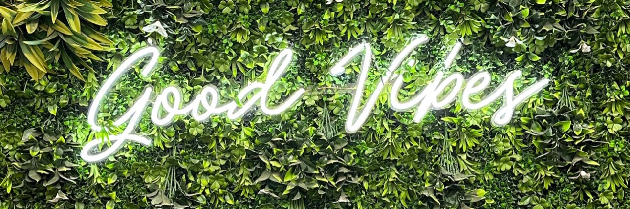 AngieUnc's profile banner image