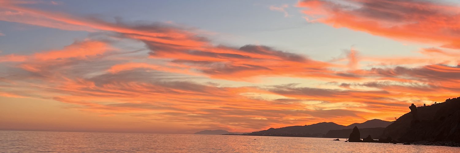 MaraCastilla's profile banner image