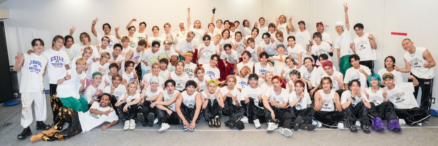 EX_luv_J_Chan's profile banner image