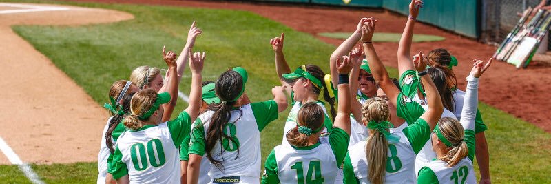 softball tweets banner