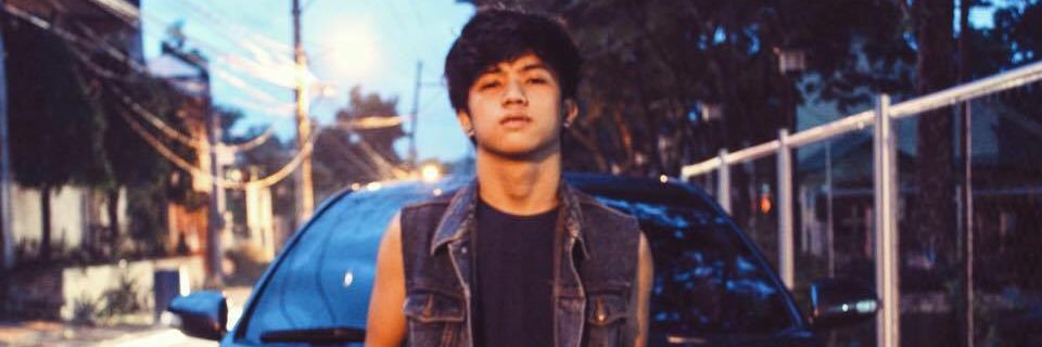 chicsersnap's profile banner image