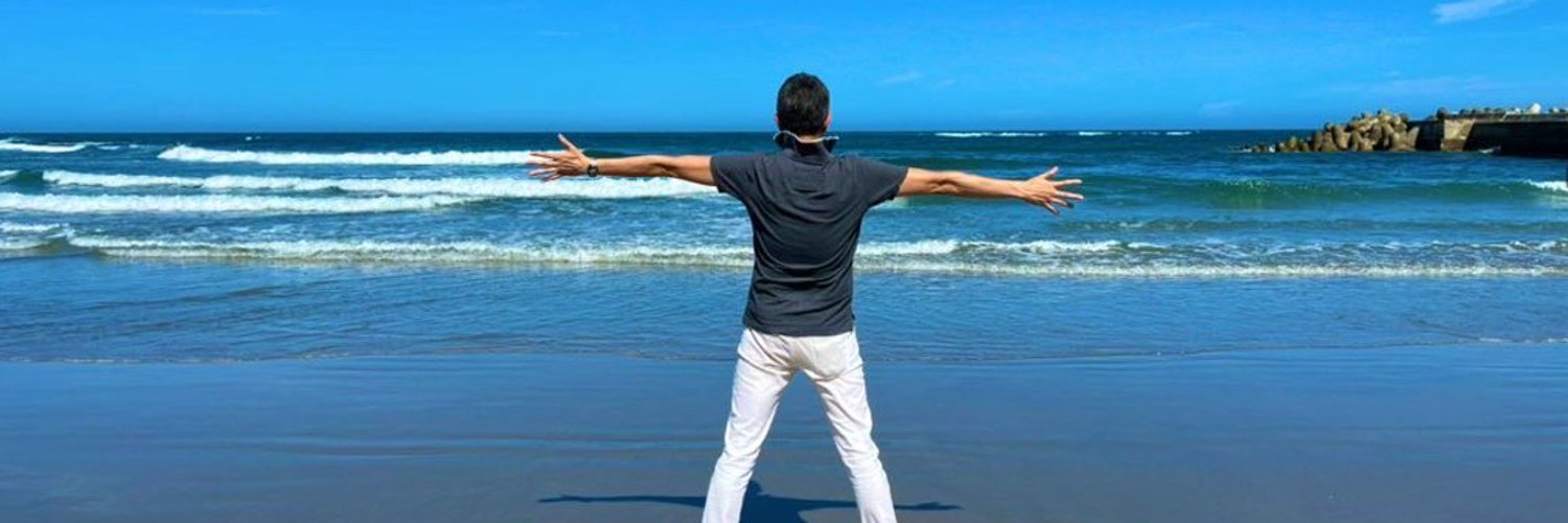 kosukez's profile banner image