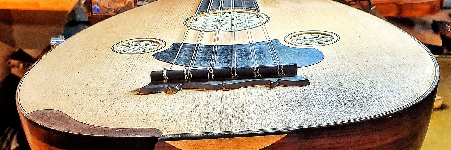 luthieribo's profile banner image