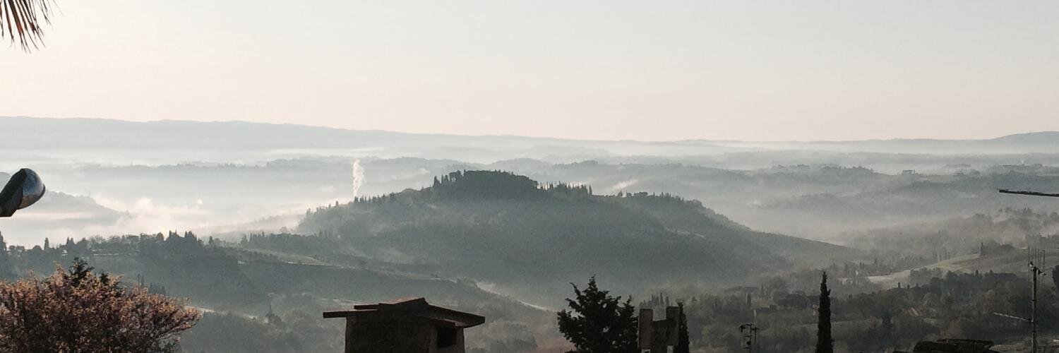 simonswinelist's profile banner image