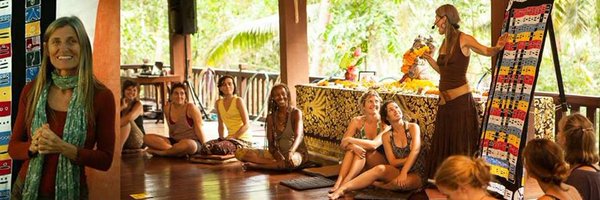 vasumi Profile Banner