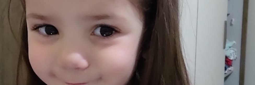 DeboraAnaniass's profile banner image