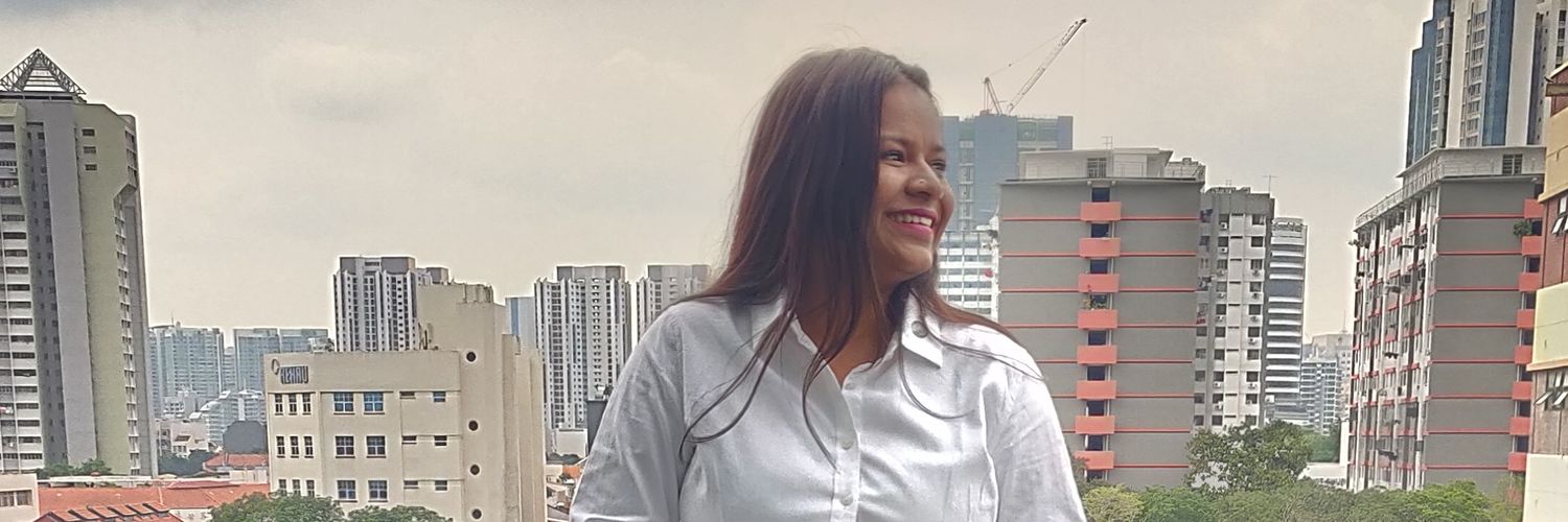 nitzy_wanders's profile banner image