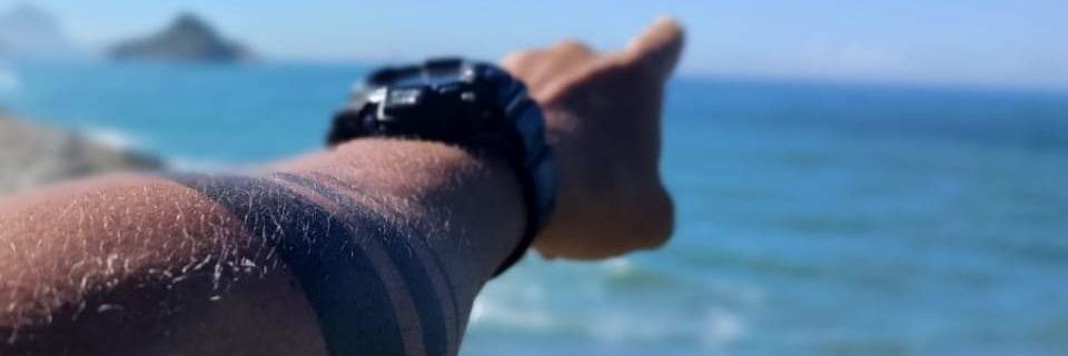 oɔɹɐɯ southern surf banner