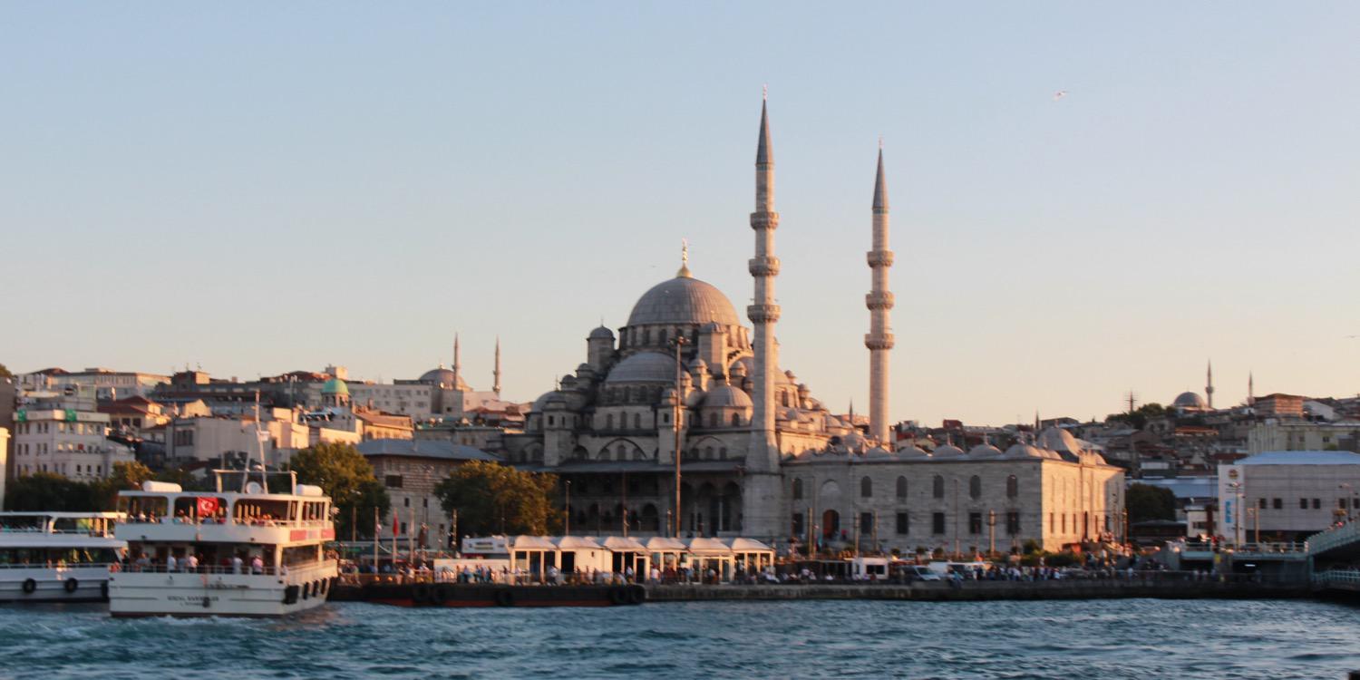 malak__su's profile banner image