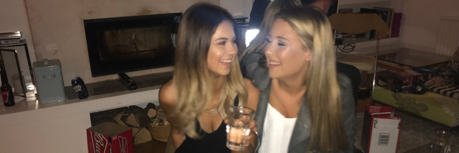 elli_jones_'s profile banner image