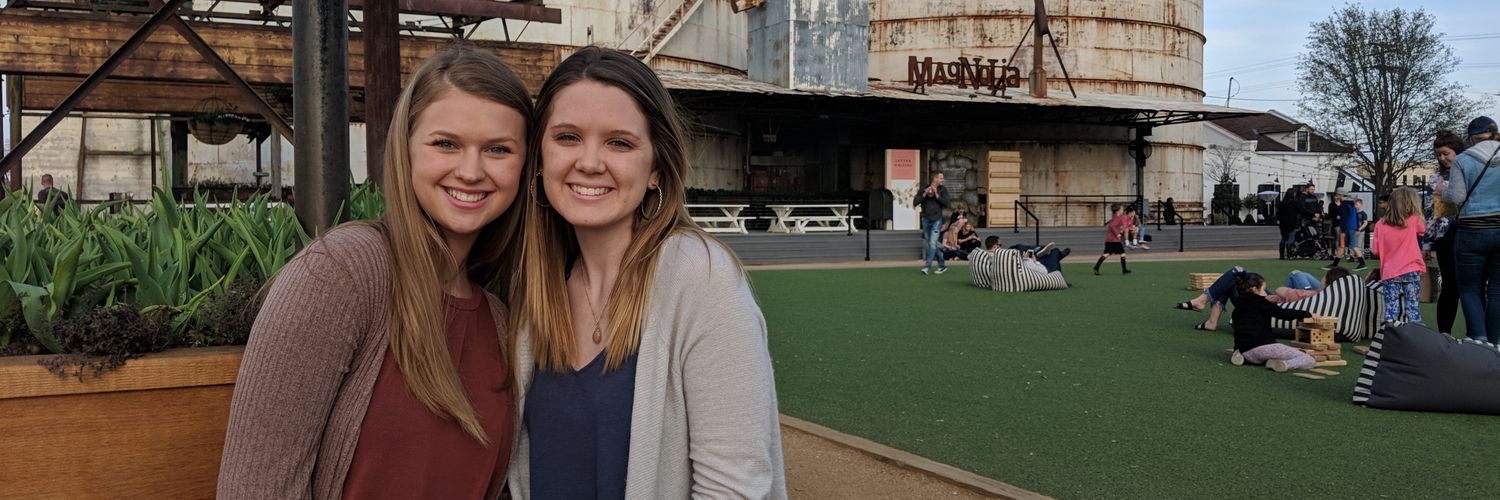 kylieyoung98's profile banner image