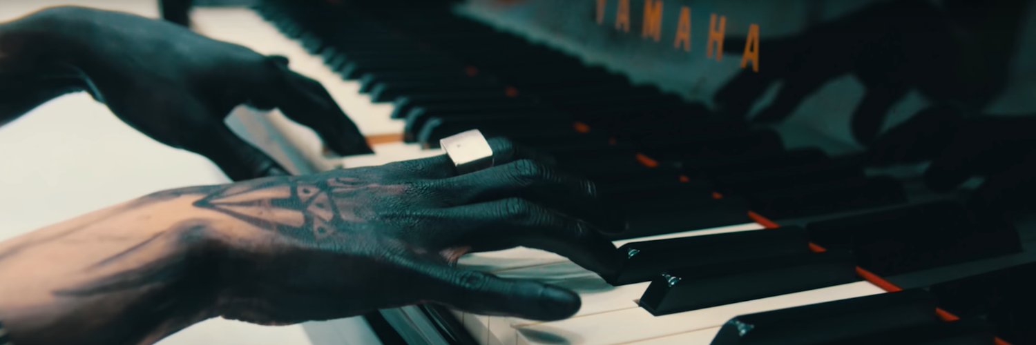 LIONELEP1's profile banner image