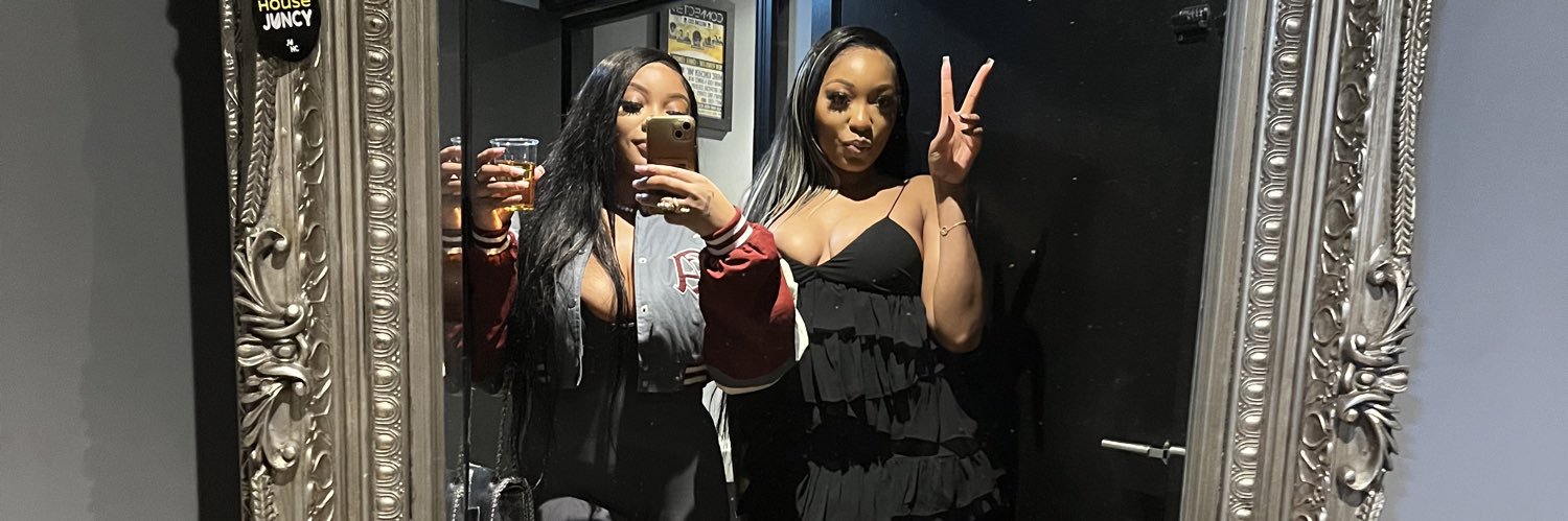NickiVeroni's profile banner image