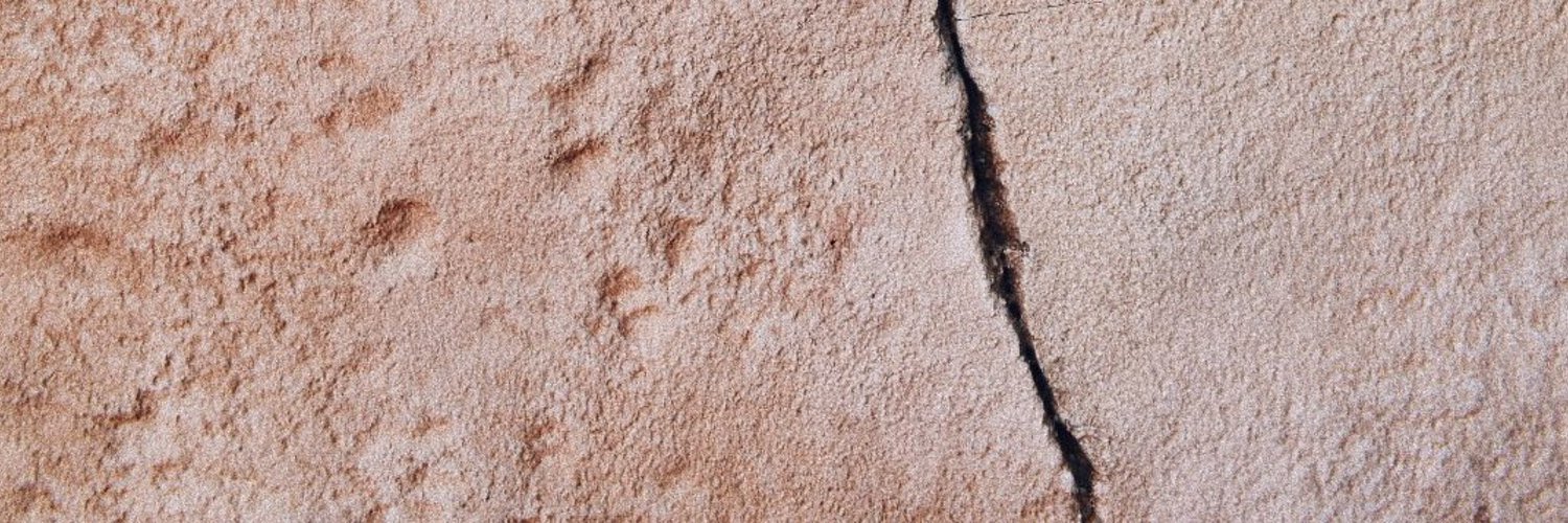 U_break's profile banner image