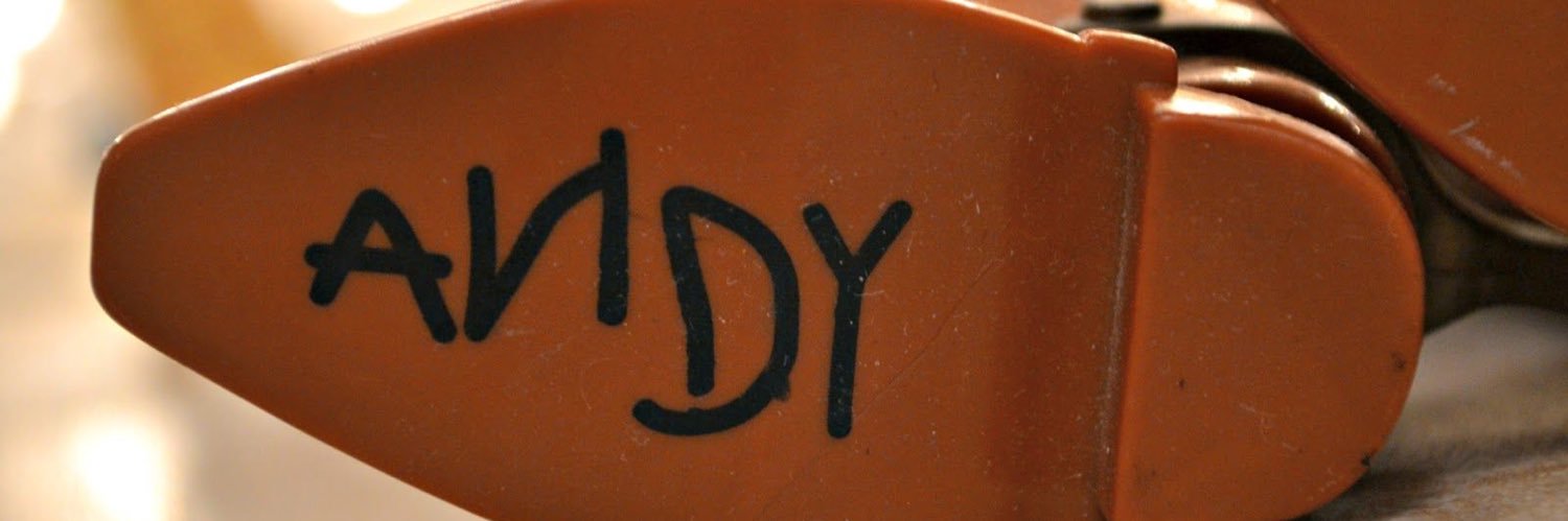 andyyyydee's profile banner image