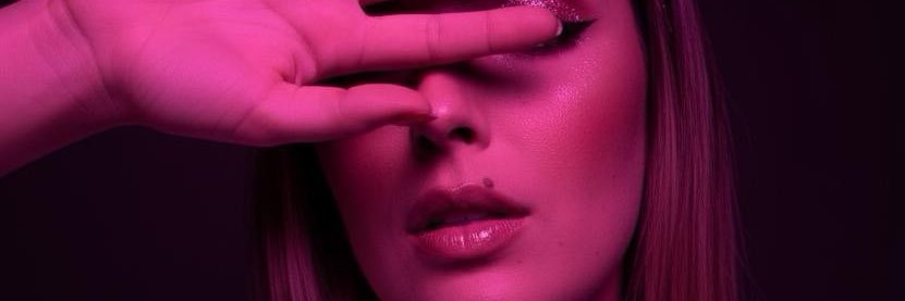 alinecappelli's profile banner image