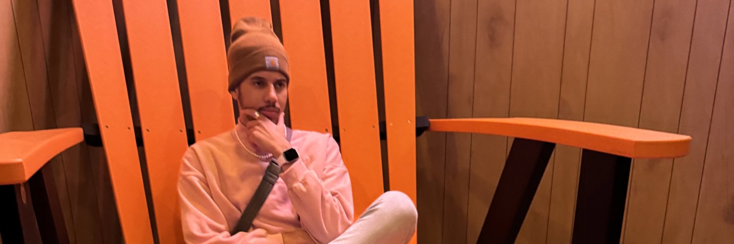 Oozy_Vert's profile banner image