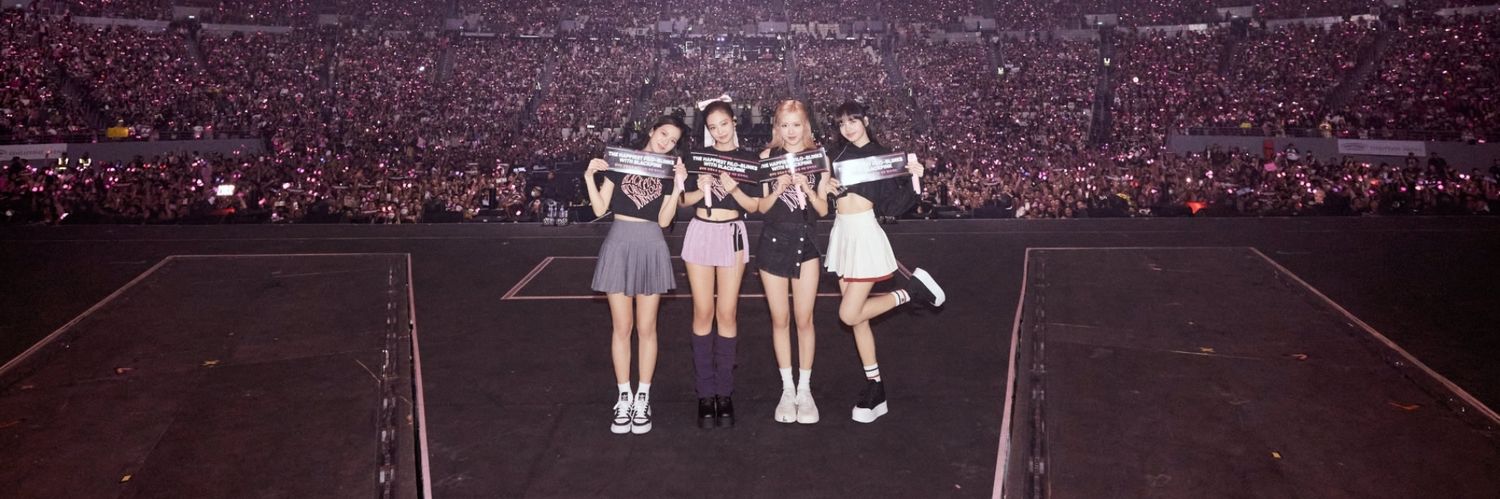 blink_myraa's profile banner image