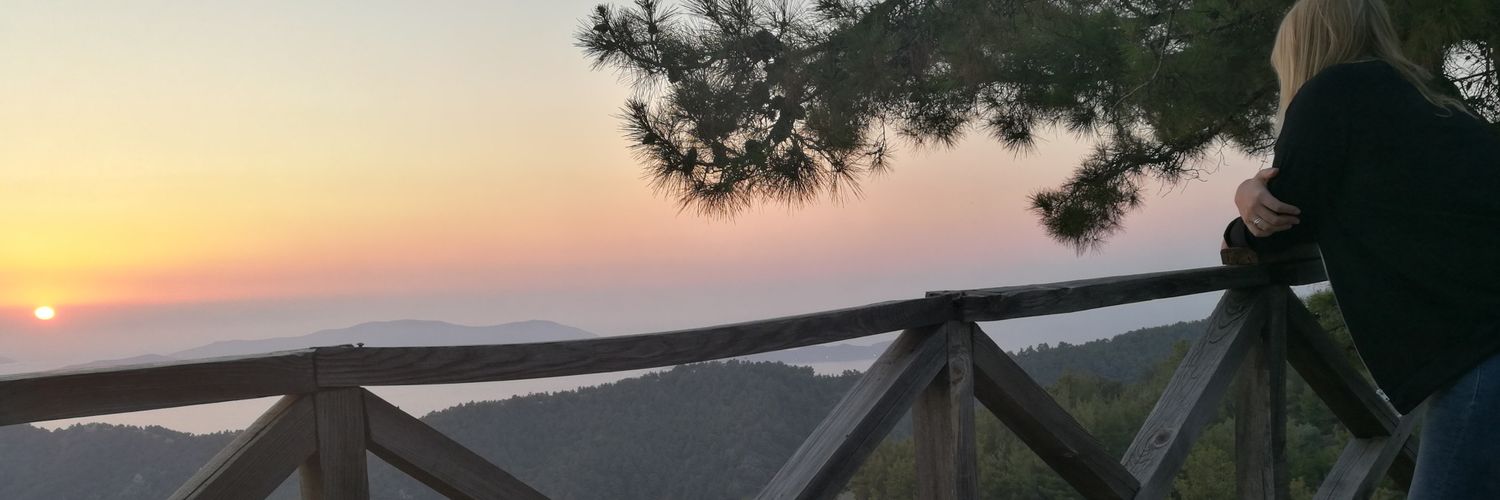 beccajschofield's profile banner image