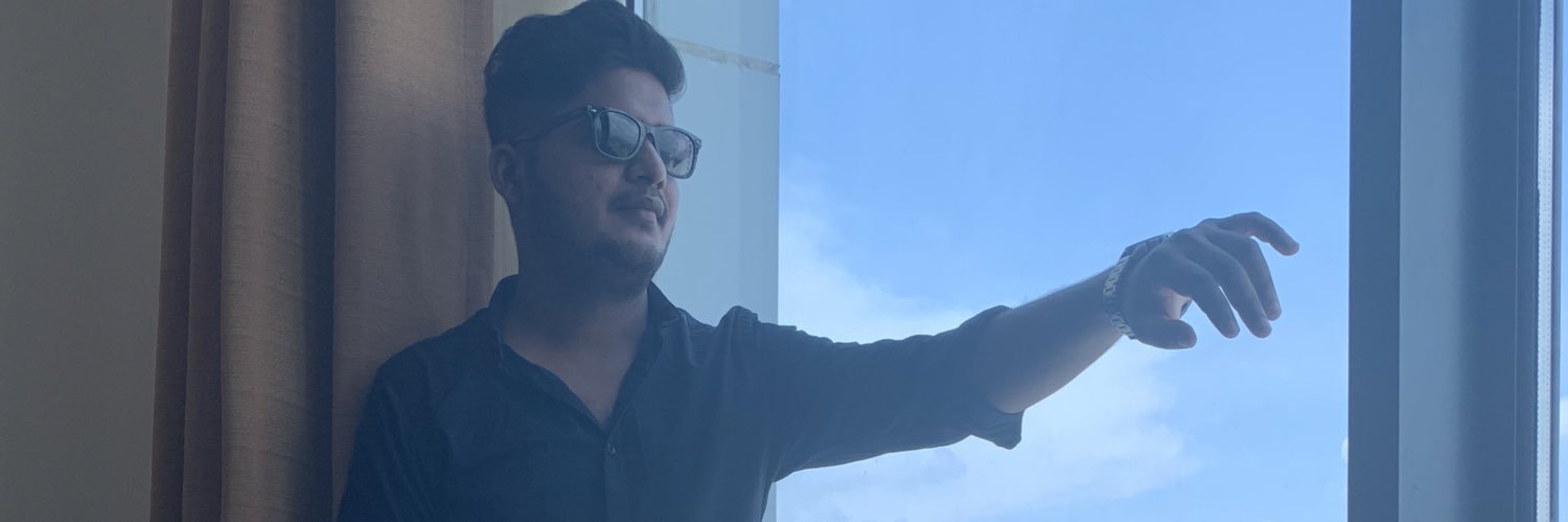 i_msouvik's profile banner image