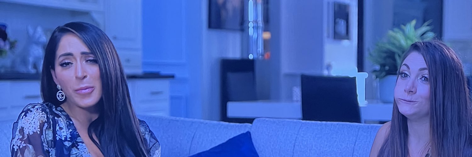 isabelsugrue's profile banner image