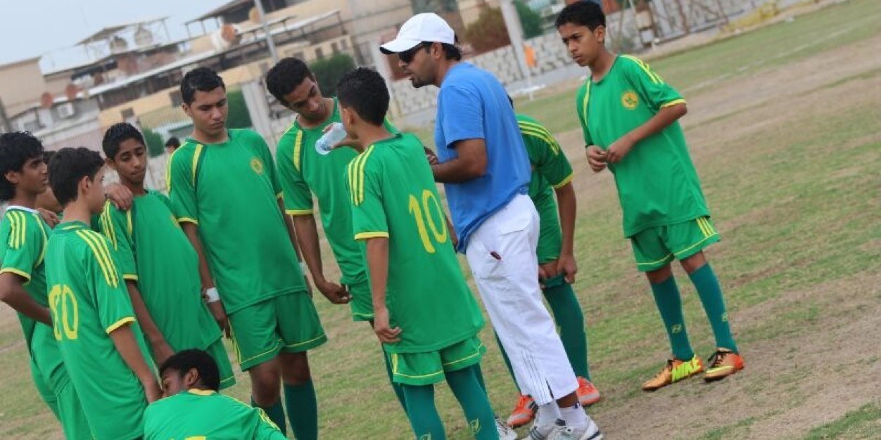 alhmal's profile banner image