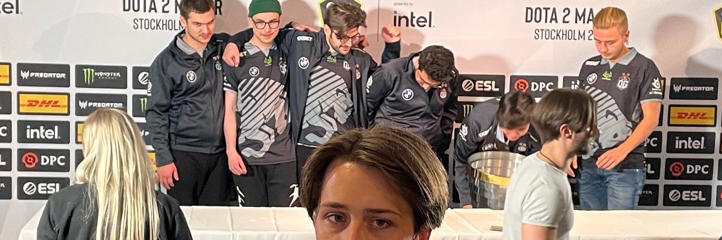 Victor Petersson banner