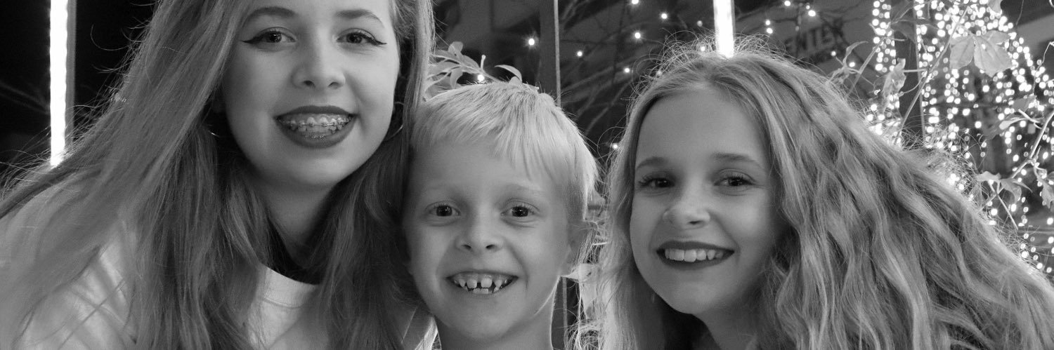 lucymcclung's profile banner image