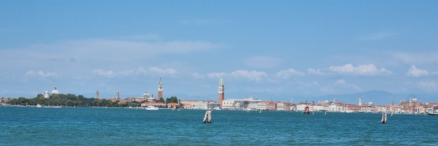 GMaryfda's profile banner image