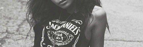 vee_arnold's profile banner image