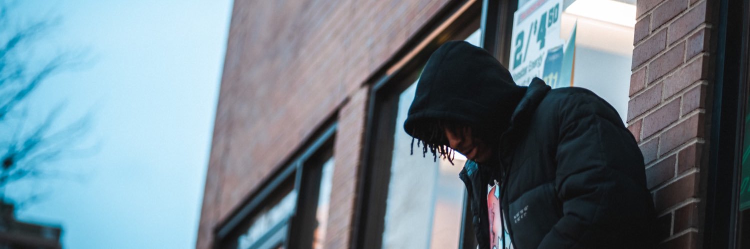 _giozan's profile banner image