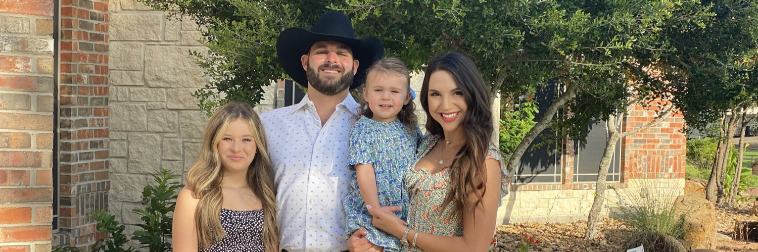 brittthomass's profile banner image
