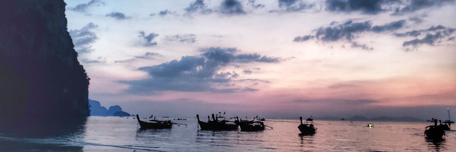 ashleyyj_'s profile banner image