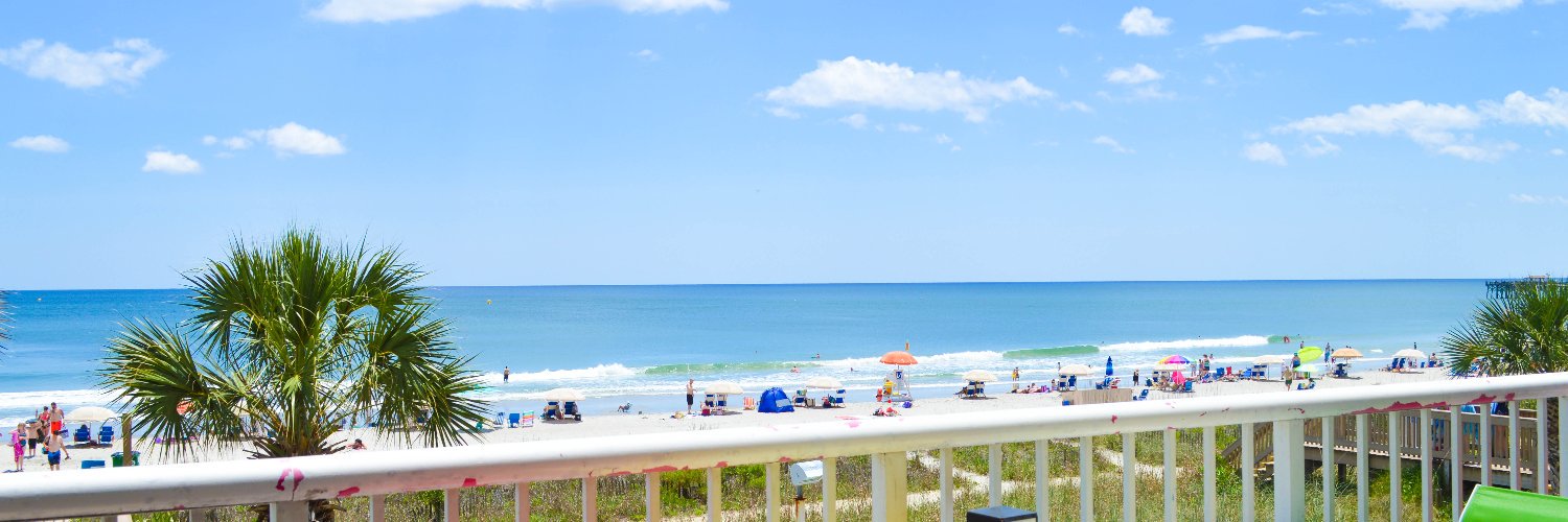 MomFaveTravel's profile banner image